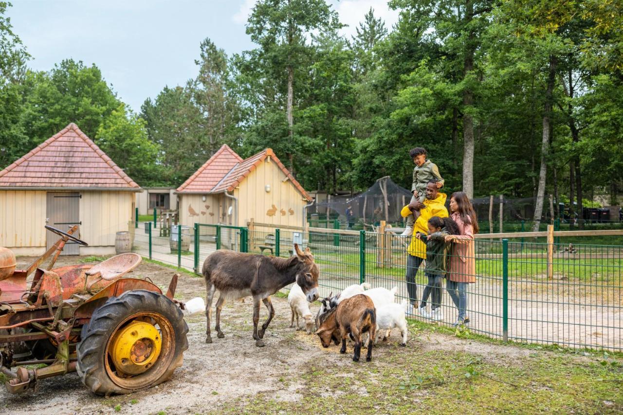 מלון ורנוי ד'אבר אה ד'איטו Center Parcs Les Bois Francs מראה חיצוני תמונה